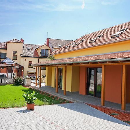Pension Cizek Mikulov Εξωτερικό φωτογραφία